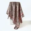 Bufanda cuadrada de satén con estampado de leopardo de 90 cm, pañuelo cruzado de seda, bufanda europea y americana para mujer, turbante de muselina