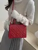 Bolso de Mano Acolchado Estilo Nuevo 2026, Bolso de Hombro Cruzado de Moda para Viajar, Gran Capacidad, Retro, Pedido Mínimo en Lotes Pequeños