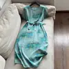 Vestido Nuevo de Seda Verano 2026, Estilo Elegante, Vestido Estampado que Ceñe la Cintura Adelgazante Al por Mayor N2FQ8531