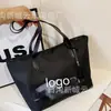 2024 Nuevo Estilo de Verano Baumili Bolso Bandolera Grande para Mujer Tela Compuesta Impermeable de Nylon Bolso con Letras de Marca de Moda