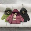 Roupas de Inverno Novas Fora de Temporada para Crianças, Jaquetas de Lã Grossas de Inverno com Capuz Curto para Meninos e Meninas Atacado