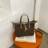 Bolsa Almofada Retro Super Quente Feminina 2026 Nova Bolsa de Mão Bolsa Transversal Design de Nicho Bolsa de Ombro Toque de Alto Padrão