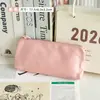 Bolsa de cosméticos material PU impermeable esencial para viajes de negocios artefacto de almacenamiento bolso de mano de viaje para mujer liquidación pequeño y portátil
