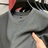 Camiseta Delgada de Bambú y Seda de Hielo para Hombre, Manga Corta, Elástica de Verano, Corte Ajustado, Cómoda, Fresca al Tacto, Top Casual y Versátil de Media Manga
