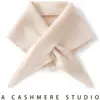 Cachecol triangular 100% cashmere puro, aquecedor de pescoço tricotado para mulheres, perfeito para outono e inverno, proporcionando calor e proteção para o pescoço, xale versátil ou lenço externo