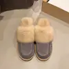 Pantuflas de estilo retro, con suela gruesa y forro de felpa para mujer, aptas para usar en exteriores, nueva colección otoño/invierno 2026, cálidas y acogedoras, con diseño de punta cerrada, parecidas a las pantuflas de algodón estilo Birkenstock