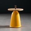 Mesa de centro pequeña de madera maciza nórdica, mesa auxiliar para sofá, sala de estar, balcón, apartamento pequeño, mesa redonda, mesa de esquina de metal