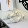 9727-AK333 Fivela de cinto de moda estilo europeu e americano, sapatos femininos de bico fino adornados, sandálias de salto alto sexy com tiras e costas abertas