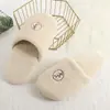 Pantuflas Desechables al por Mayor Transfronterizas, Engrosadas para Uso en el Hogar, Casas de Huéspedes, Salones de Belleza, Pantuflas Antideslizantes de Coral Fleece, Silenciosas
