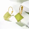 Brincos Estilo Retrô de Hong Kong para Mulheres, Brincos Geométricos de Losango Atmosféricos, Versáteis, Simples e Modernos, Nova Joia de Orelha Elegante