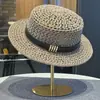 Sombrero Plano de Paja Hueca Tejida Estilo Old Money para Mujer, Sombrero de Sol de Playa Moda Francesa de Verano, Sombrero Parasol