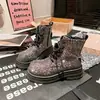 Botas Martin de pelúcia com strass para mulheres, novo modelo 2026, estampa de leopardo, cheias de strass, botas curtas luxuosas com cadarço, botas de plataforma biker de sola grossa para mulheres