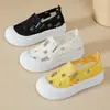 Zapatos de Malla Elegantes Nuevos de Verano 2025, Zapatos Casuales de Moda para Madres de Mediana Edad y Mayores, Zapatos de Mujer Cómodos y Transpirables sin Cordones