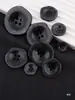 Resina amarilla irregular botones para abrigo cortavientos suéter chaqueta traje botones botones pantalones botones