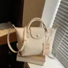 Bolsos de Mujer de Gama Alta Transfronterizos de Nicho, Bolso Cruzado Versátil de Otoño 2026 Nueva Moda, Bolso de Mano Pequeño Simple Estilo Coreano