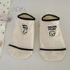 Calcetines de barco calcetines cortos para mujer boca baja verano antideslizantes con bordado calcetines de algodón para mujer primavera y otoño nuevas explosiones invisibles
