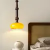 Lámpara colgante de mesita de noche retro americana, lámpara colgante de estilo vintage de latón y madera maciza con vidrieras para ambiente de mesa de comedor y barra de bar