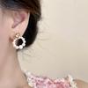 Aguja de Plata S925 Pendientes Simples Pequeños Frescos Lindos de Perlas Amor para Mujer Lujo Ligero Nicho Super Hada Elegantes Pendientes de Celebridad Cibernética