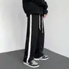 Pantalones Deportivos Casuales para Hombre Primavera y Otoño 2026, Pierna Recta, Largo Tres Cuartos, Corte Holgado, Marca de Moda, Bloque de Color, Estilo Hong Kong, Versión Coreana para Estudiantes, Pantalones de Moda