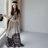 Conjunto de Primavera y Otoño para Niñas 2026 Nuevo Casual Estilo Coreano Femenino Falda Bohemia Estilo Viajero Conjunto de Tres Piezas Moderno