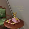 Fábrica Honghao Suministra Directamente Escenas de Maquetas de Juguete en Miniatura, Accesorios para Casas de Muñecas, Teléfono Fijo Retro Mini B142