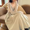 Primavera NUEVO vestido básico de cuello redondo manga larga adelgazante vestido de punto Corea del Sur falda de punto de longitud media europea