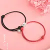 Pulseiras com Fivela Magnética, um Par de Pulseiras Trançadas de Corda Vermelha Atraídas Magneticamente, Presentes Comemorativos Simples para Estudantes, Frescas e Doces, Simbolizando Compromisso para Toda a Vida