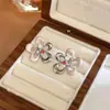 Brincos de Pérola com Zircônia Gota de Óleo Vermelho Angolano, Brincos Estilo Retrô Francês, Brincos de Nicho Exquisitos de Alta Qualidade para Mulheres