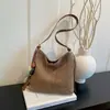 Bolso Cubo Tejido Calado Transfronterizo 2026 Nuevo de Moda Sensación de Alta Gama Bolso de Hombro Cruzado Gran Capacidad Versátil Bolso para Viajes Diarios
