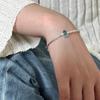 Pulsera azul marino de estilo coreano, lujo ligero, elegante, sensación fría, moda femenina, personalidad, diseño de nicho, pulsera de alta calidad versátil