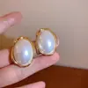 Brincos de Pérola Oval Exagerados, Brincos de Luxo Leve e de Alta Qualidade, Novo Design Exagerado, Estilo de Nicho, Brincos Versáteis para Mulheres