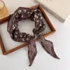 Pañuelo de Seda Clásico Retro con Estampado de Cachemir Rojo en Forma de Rombo para Mujer con Goma para Cola de Caballo Baja Pañuelo Diadema Pañuelo Triangular
