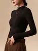 Blusa Base Versátil de Cor Sólida com Gola Alta e Manga Longa para Mulheres Outono Inverno Amiga da Pele Alta Elasticidade Emagrecedora Versátil Camada Interna