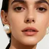 Joyería Transfronteriza Europea y Americana, Pendientes de Perlas Modernos y Elegantes para Mujer, Lujo Ligero, Pendientes de Tuerca Geométricos Redondos de Perlas de Alta Gama