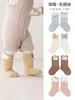 Calcetines de Algodón de Caña Media-Alta para Bebé Recién Nacido Otoño e Invierno Espesados de Felpa Antibacterianos Cálidos Estilo Dibujos Animados 3D A/B Calcetines para Niños