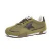 Tênis de treino alemães retrô com sola grossa para mulheres, novos sapatos casuais de outono 2026, tênis versáteis de estrela esportiva, sapatos do Forrest Gump