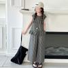 Conjunto de Verão para Meninas 2025 Novo Camisa Xadrez Estilosa e da Moda Infantil Calças de Perna Larga para Meninas Conjunto de Verão de Duas Peças