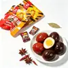 Huevos estofados picantes y sabrosos con patrón de piel de tigre, un snack para residencias estudiantiles, un acompañamiento perfecto para fideos instantáneos, una opción de desayuno conveniente y rápida, huevos estofados con patrón de piel de tigre