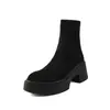 Botas Elásticas de Salto Bloco com Solado Grosso Femininas Emagrecedoras Botas de Cano Curto Outono/Inverno Novas Bico Redondo Zíper Lateral Botas de Salto Alto Botas Elásticas de Camurça para Tornozelo