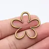 34x33mm 2.3g Multicolor DIY accesorios de comercio exterior, producto de venta caliente transfronteriza, venta al por mayor del fabricante, colgante de flor hueca
