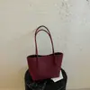 Bolsa feminina com padrão trançado exclusivo, grande capacidade, nova bolsa tote vintage de outono 2026 para o dia a dia, bolsa de ombro de grande capacidade