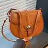 Fivela Simples 2026 Estilo Novo Retrô Textura Popular Exquisite Bolsa de Mão Sela Bolsa de Ombro Bolsa Transversal de Braço Mulheres
