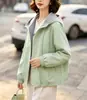 Jaqueta curta simples de cor sólida e corte solto para mulheres, novo estilo primavera e outono 2026, jaqueta casual com capuz moda petite