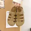 Sandalias Birkenstock de suela gruesa con tacón oculto para mujer, para uso exterior en verano, nuevo estilo 2026, para llevar con faldas, zapatos perforados, sandalias romanas de punta cerrada