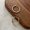 Pendientes de Aro Lisos Minimalistas, Diseño de Nicho, Sensación de Alta Gama, Nuevo Estilo 2026, Elegantes, Simples, Modernos, Pendientes Versátiles para Mujer