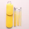 Atacado do Fabricante Ferramentas de Limpeza de Ouvido de Aço Inoxidável Conjunto de Seis Peças, Conjunto de Colheres de Ouvido com Estojo de Couro para Armazenamento, Limpador de Ouvido Portátil