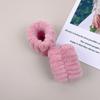 Diadema de Oso con Fresas Linda Diadema de Peluche Pinza para el Pelo de Oreja de Dibujos Animados Pinza para el Pelo de la Cara de Mujer Pinza para el Pelo Accesorios para el Cabello de Otoño e Invierno