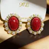 Pendientes Ovalados de Perla Turquesa Estilo Retro de Hong Kong Estilo Étnico Pendientes Versátiles de Moda Lujo Ligero Pendientes de Alta Gama para Mujer