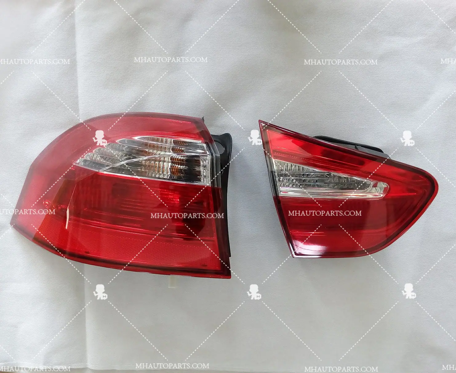 rio 12 tail lamp 1