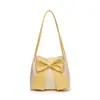 Bolso Cruzado de Hombro Único para Mujer, Estilo Nuevo Primavera y Verano, Gran Capacidad, Moda Transfronteriza, Versátil Bolso Cruzado con Lazo, Bolso Femenino para el Trabajo